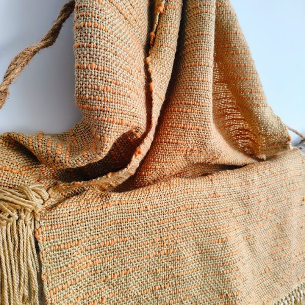 Pashmina Chakaywa tejidas en telar artesanales
